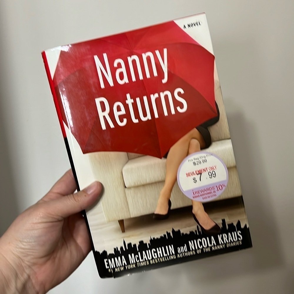 5 for $20 - Nanny returns book by Emma McLaughlin and Nicola Kraus